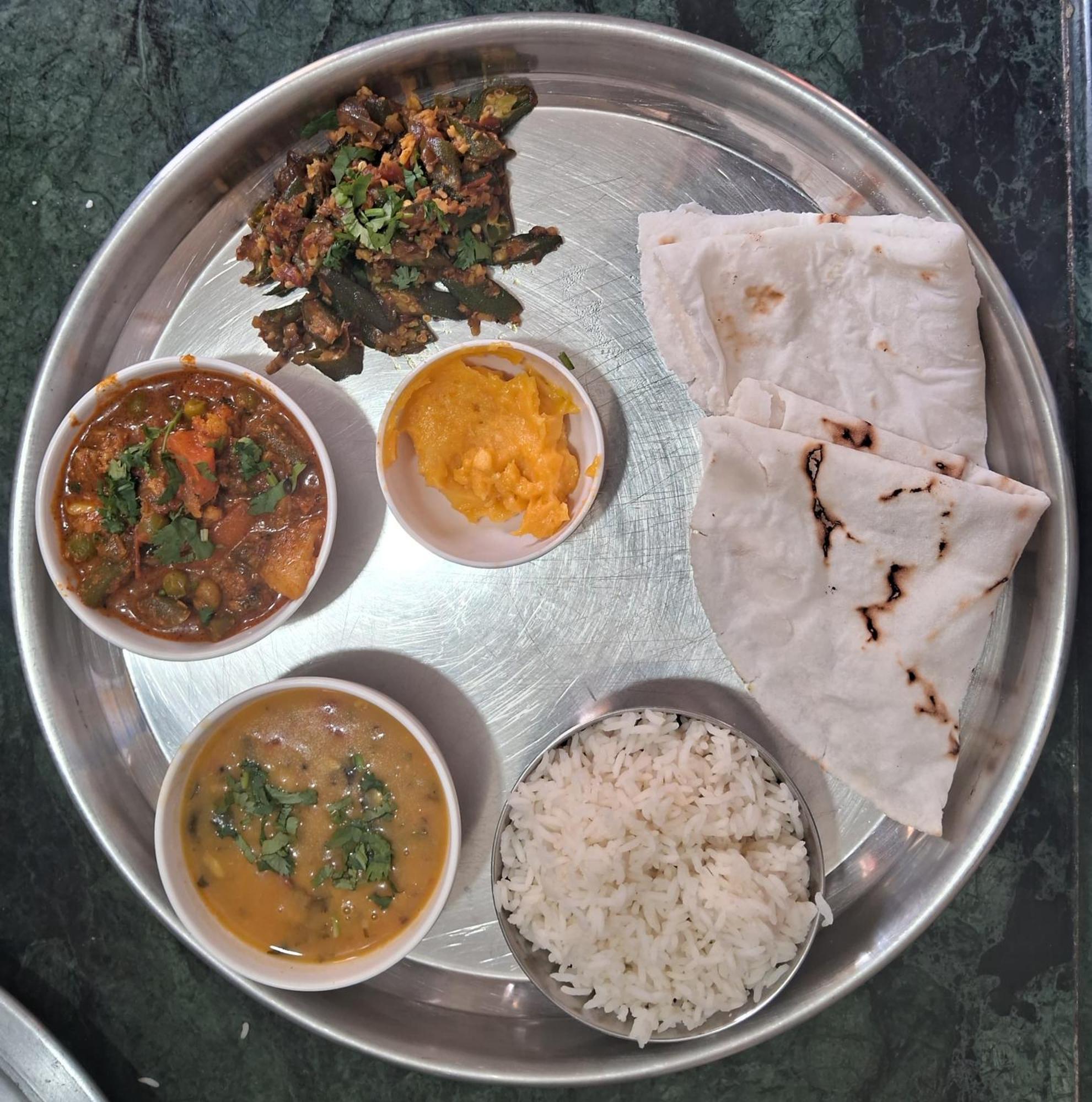 Ocean'S Pearl Resort Alibaug 阿里巴格 外观 照片
